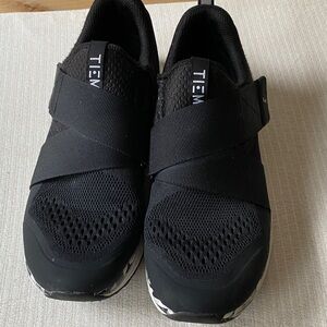 TEIM Women's Black Athletic Cycling Shoe